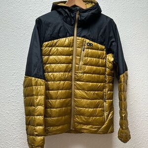 Outdoor Research Men’s Helium Down Jacket